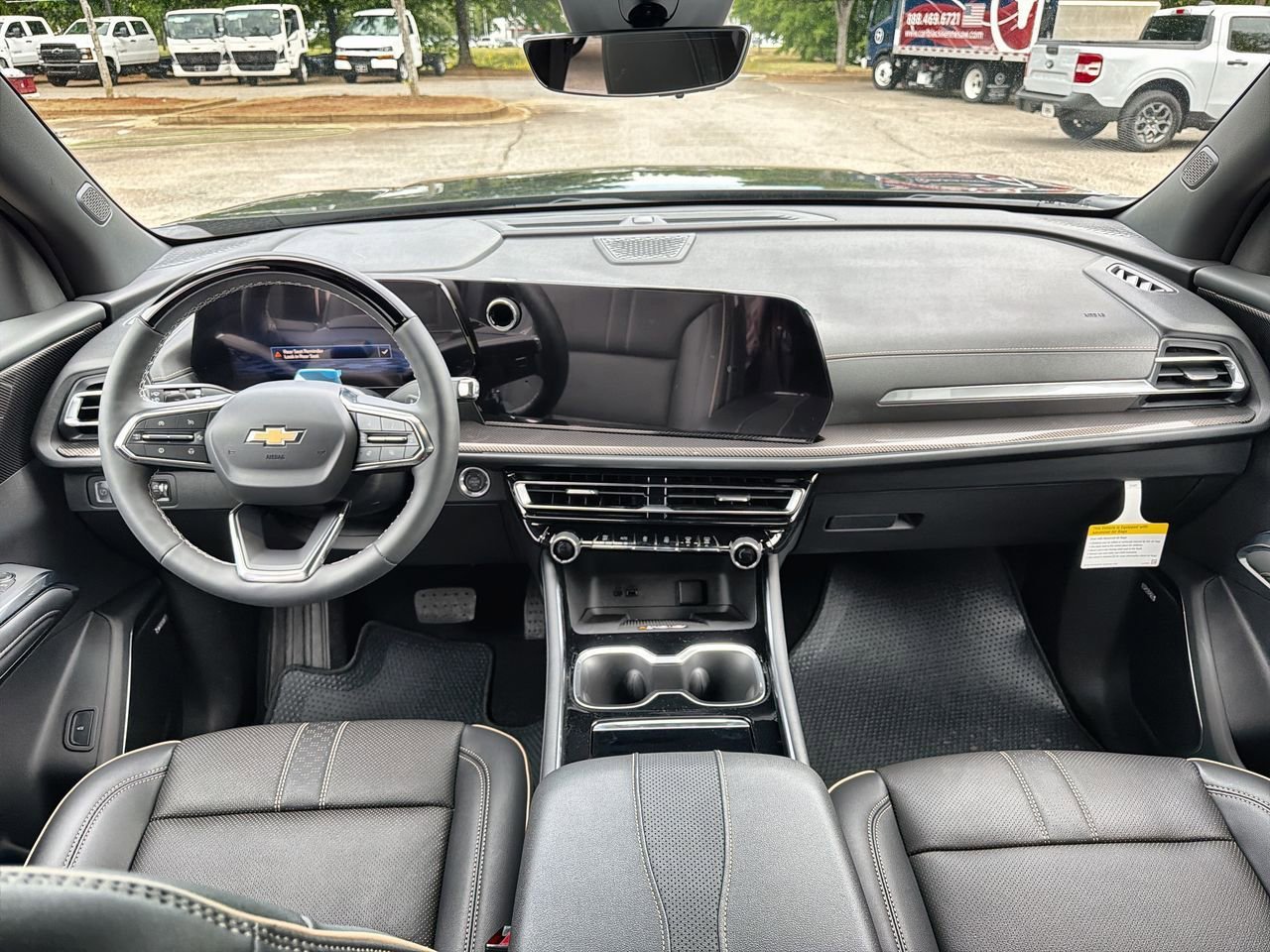 New 2026 Mosaic Black Metallic Chevrolet High Country image 17