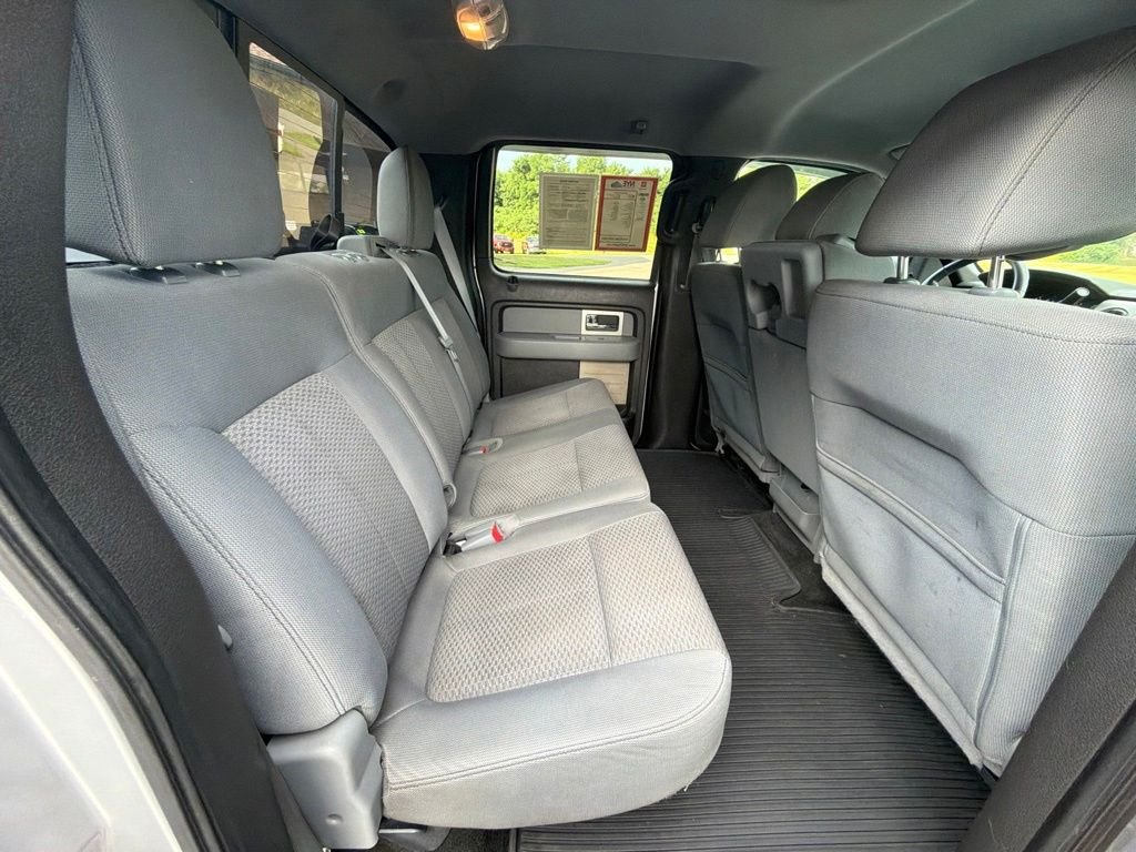 Used 2011 Silver Ford XLT image 43