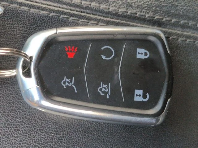 Used 2019 Black Raven Cadillac Luxury image 33