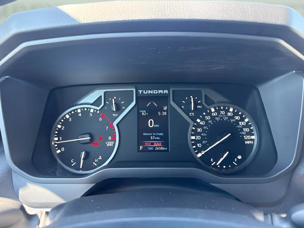 Used 2023 White Toyota SR5 image 23