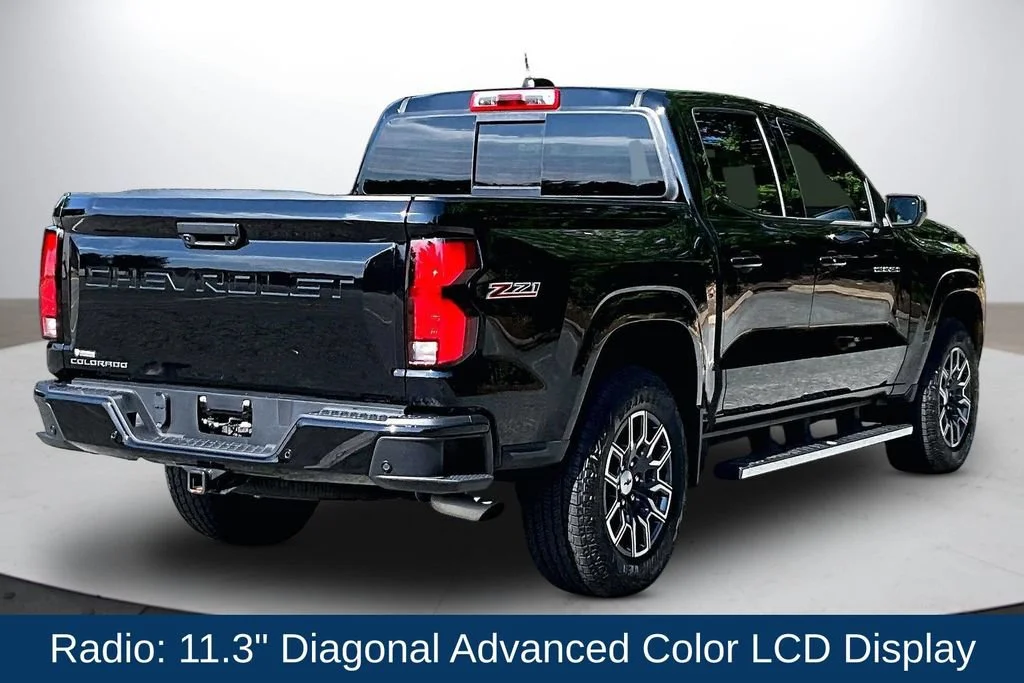 Used 2025 Black Chevrolet Z71 image 9