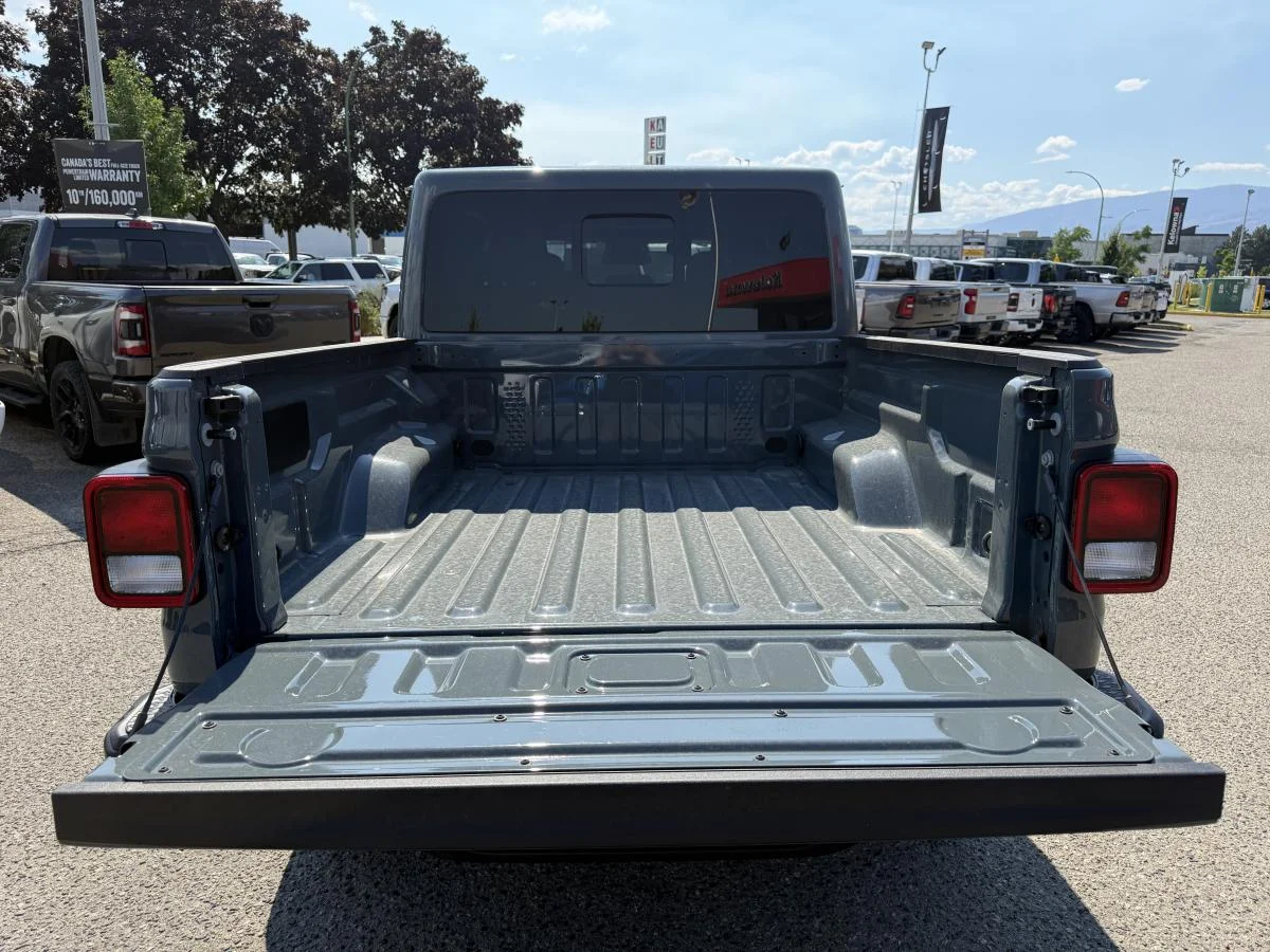 New 2026 Dark blue Jeep Sport S image 6