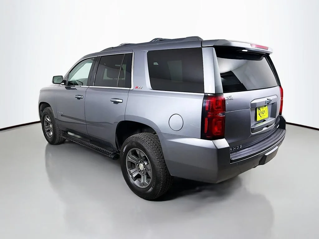 Used 2018 SATIN STEEL METALLIC Chevrolet LT image 8