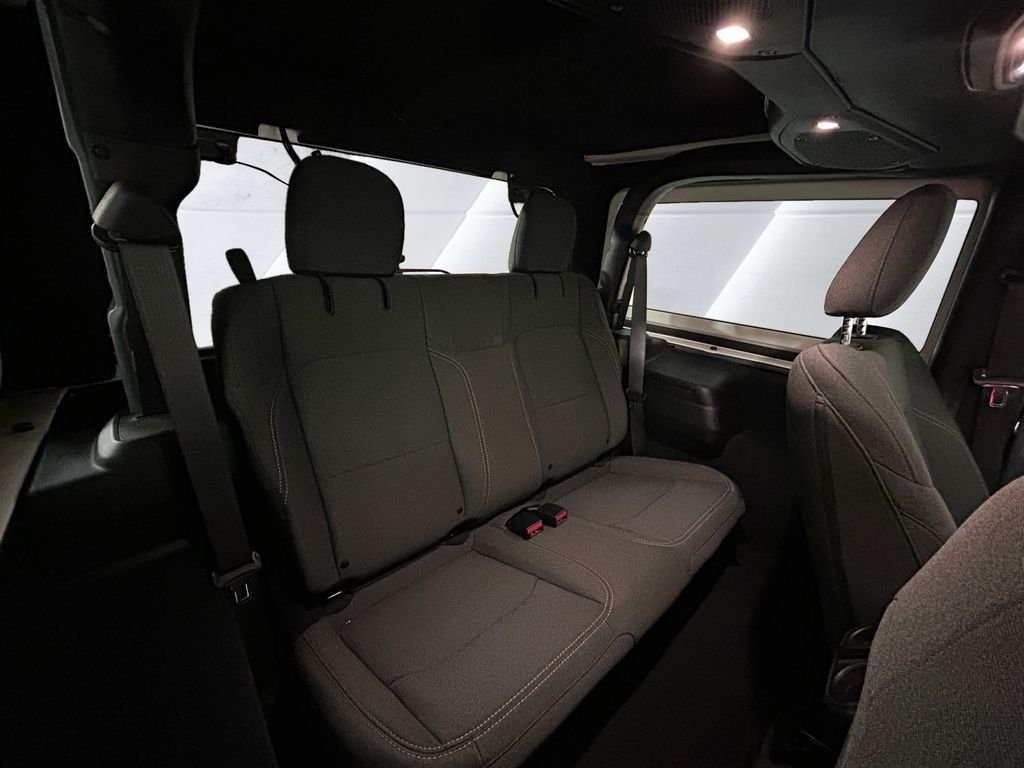 Used 2024 Gray Jeep Sport S image 16