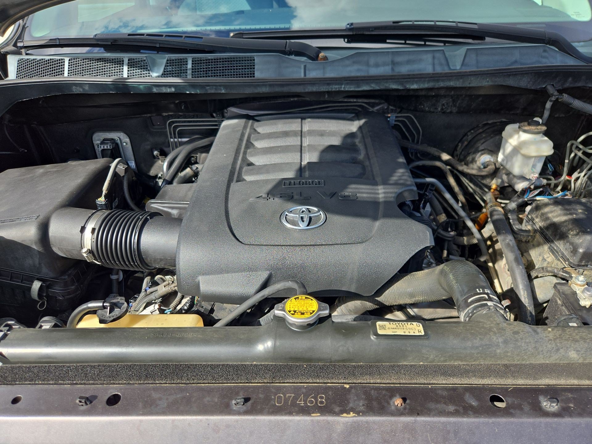 Used 2012 Magnetic Gray Metallic Toyota Grade image 29