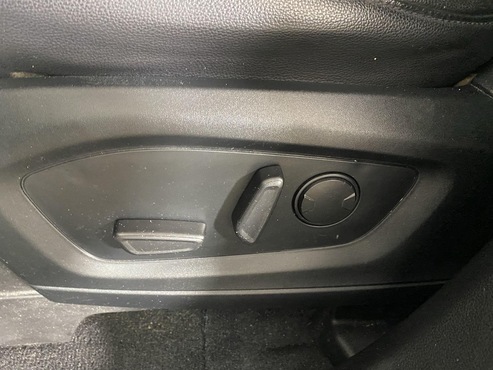 Used 2020 Magnetic Ford XLT image 21