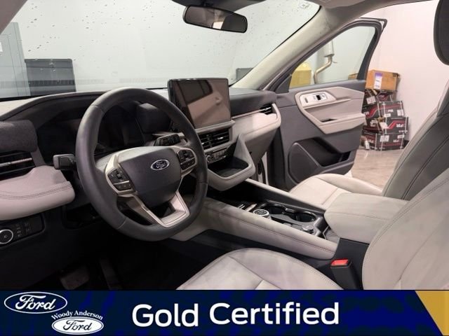 Certified Used 2025 Star White Ford Active image 9