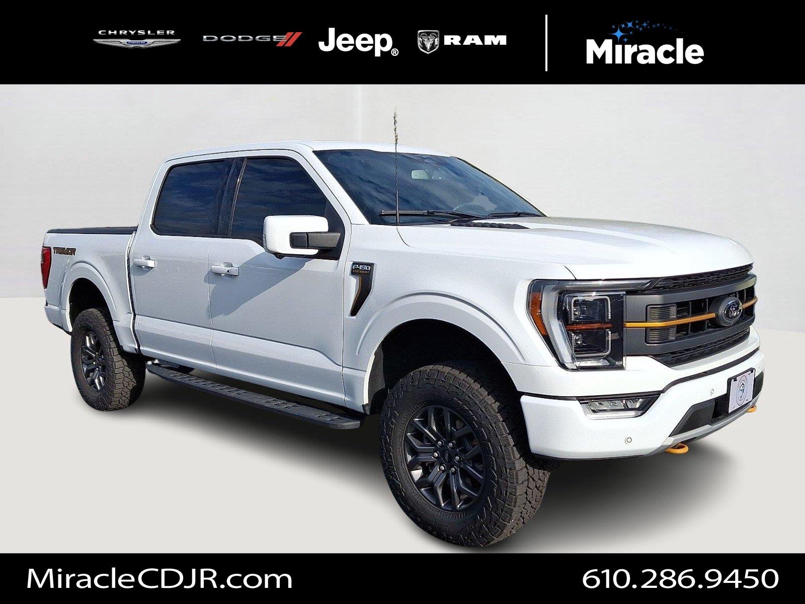 Used 2023 Oxford White Ford Tremor image 1