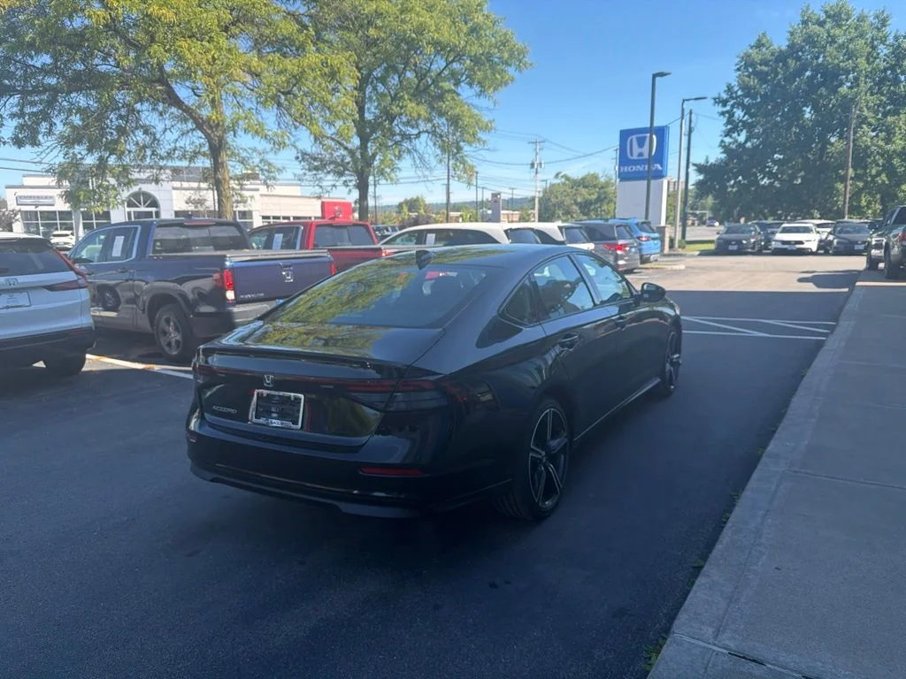 New 2026 Black Honda SE image 6