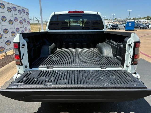 New 2026 Glacier White Nissan Crew Cab SV image 6