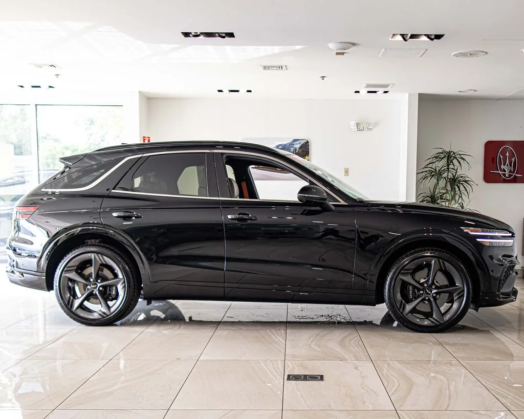 Used 2026 Black Genesis 3.5T Sport Prestige image 9