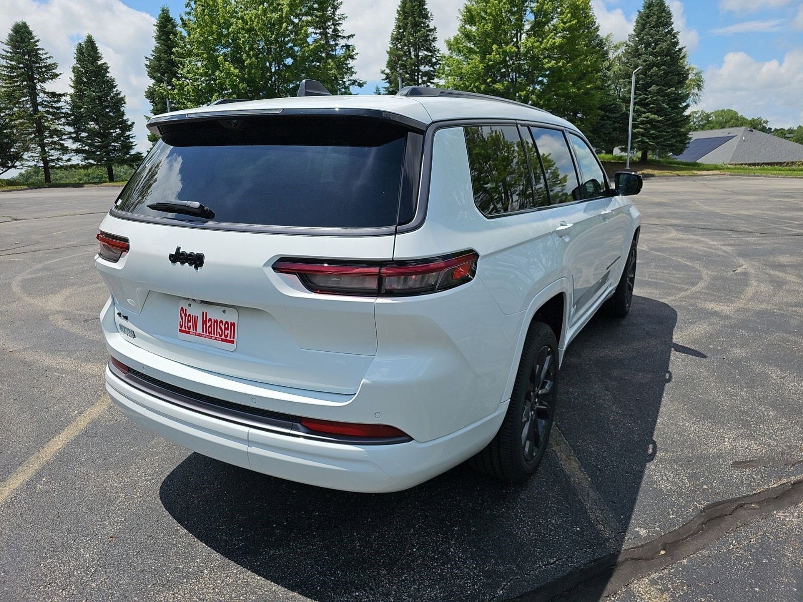 New 2026 Bright White Clearcoat Jeep Limited Reserve image 5