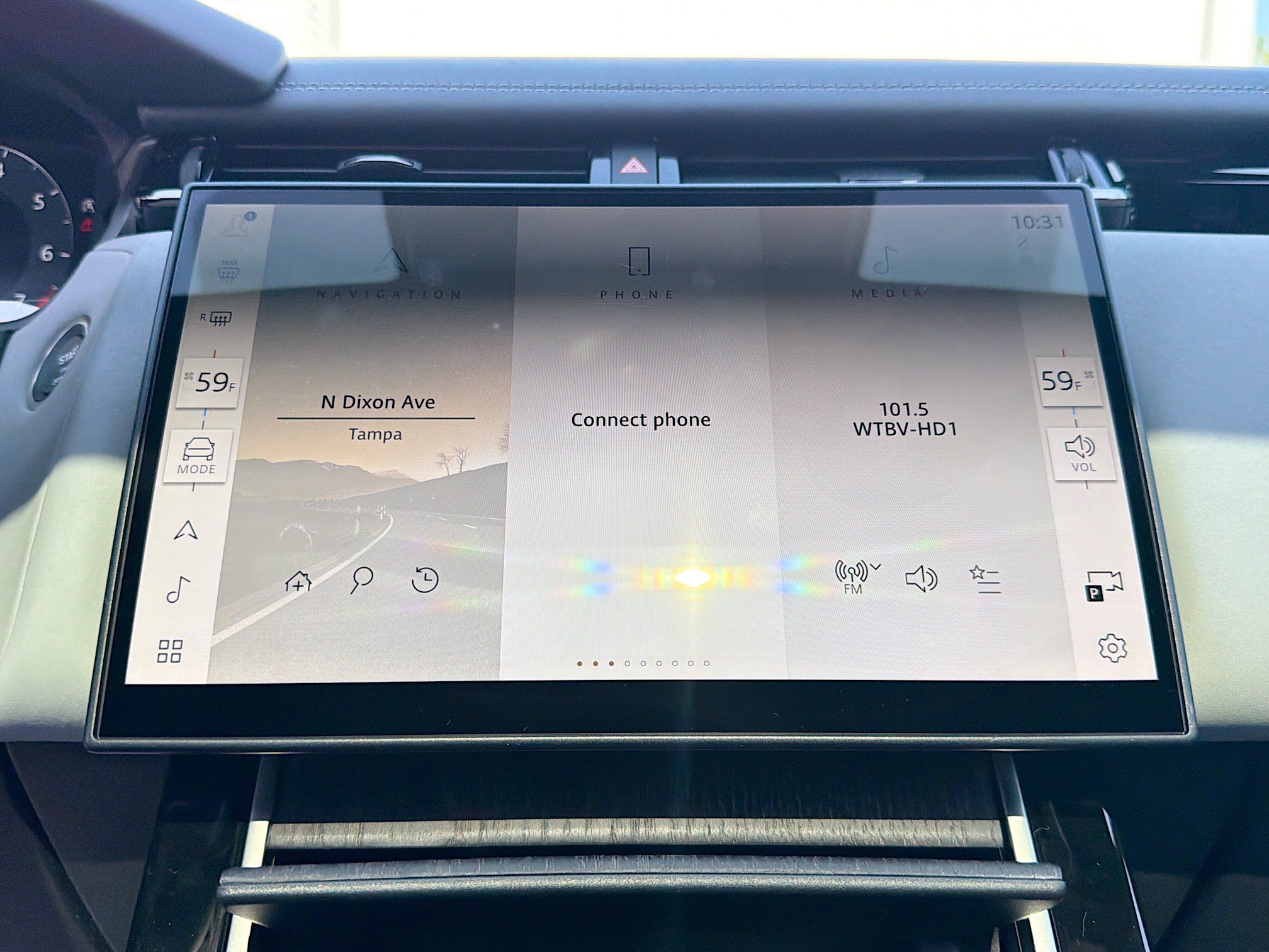 New 2026 Batumi Gold Land Rover Belgravia Edition image 29