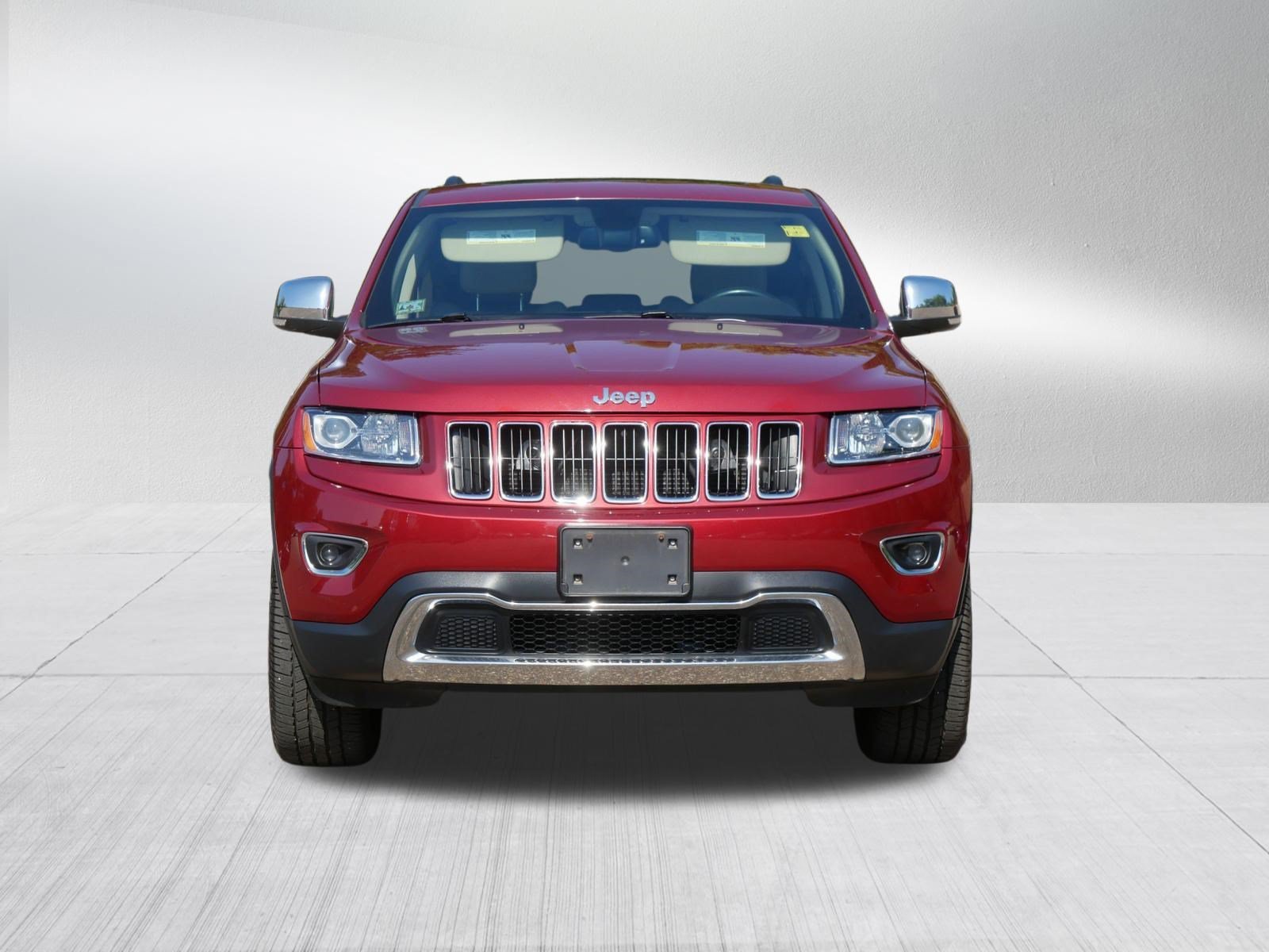 Used 2014 Jeep Grand Cherokee Limited with VIN 1C4RJFBG3EC586975 for sale in Inver Grove, Minnesota