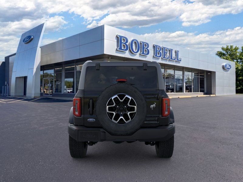 New 2026 Shadow Black Ford Outer Banks® image 5