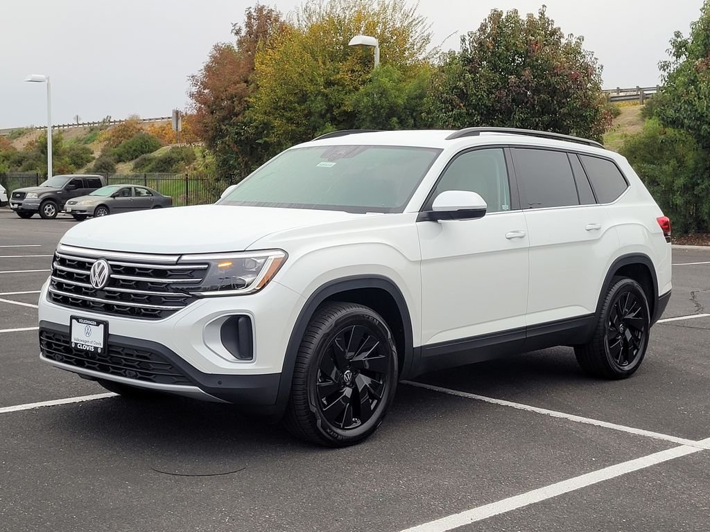 New 2026 White/off-white Volkswagen 2.0T SE w/Technology image 9