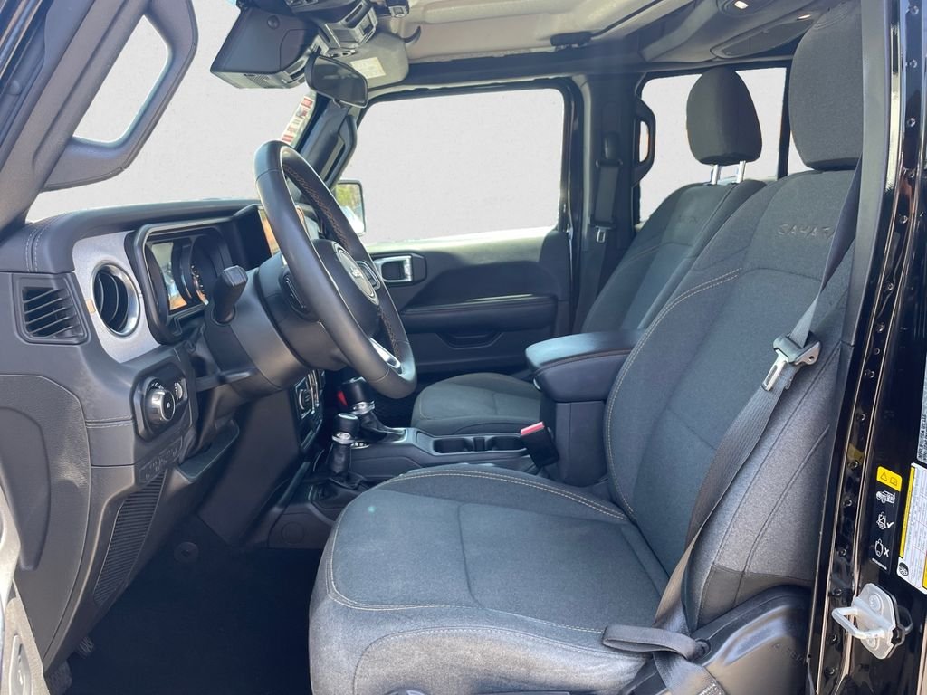 Used 2024 Black Clearcoat Jeep Sahara image 9