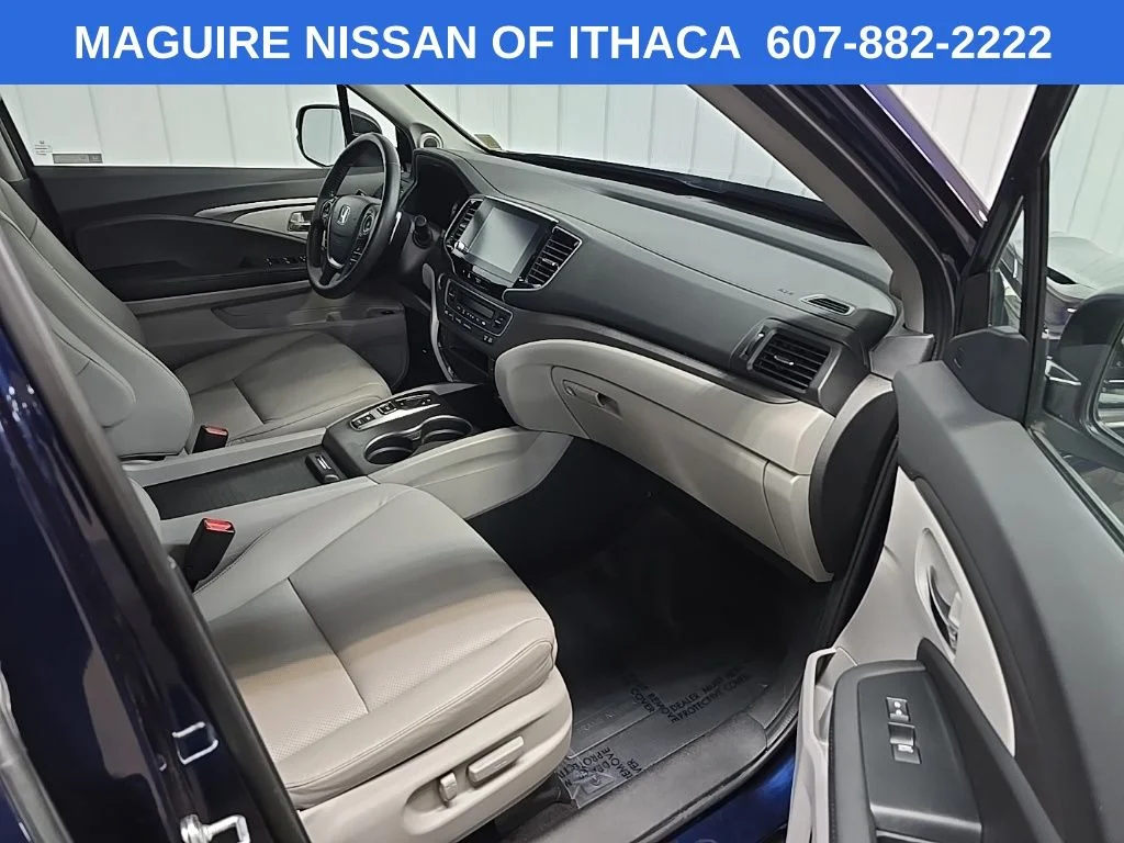 Used 2023 Blue Honda RTL image 17