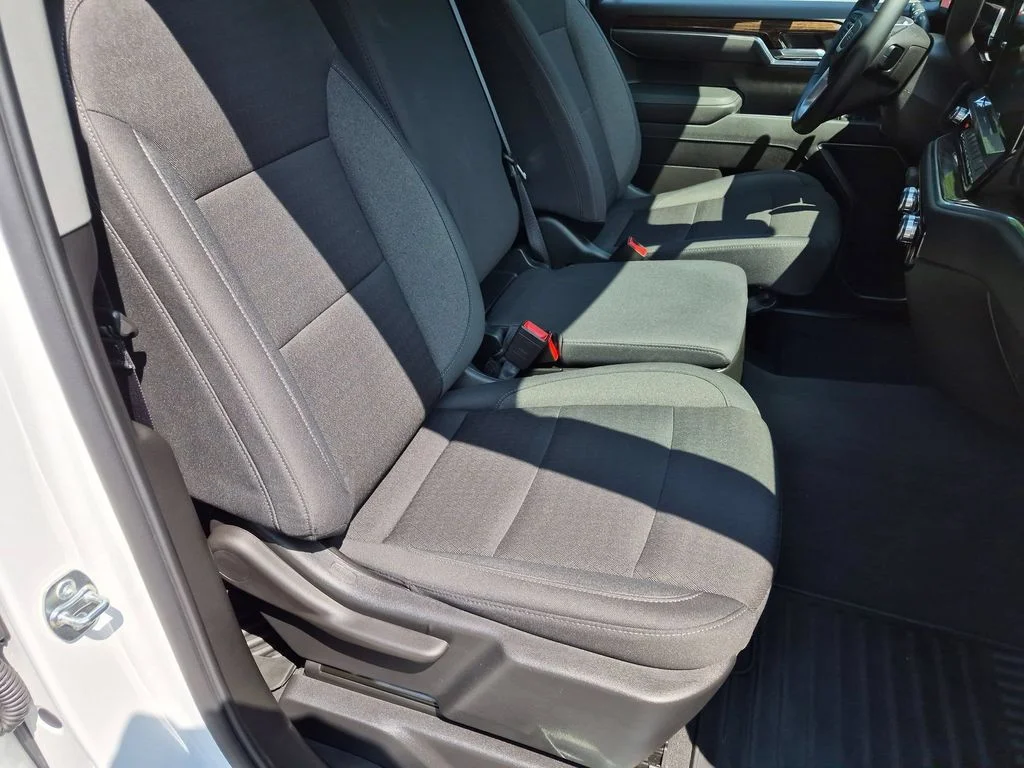Used 2026 White GMC Elevation image 25