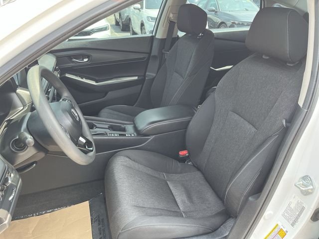 Used 2024 White Honda EX image 15
