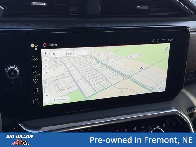 Used 2025 White Frost Tricoat GMC Denali Ultimate image 12