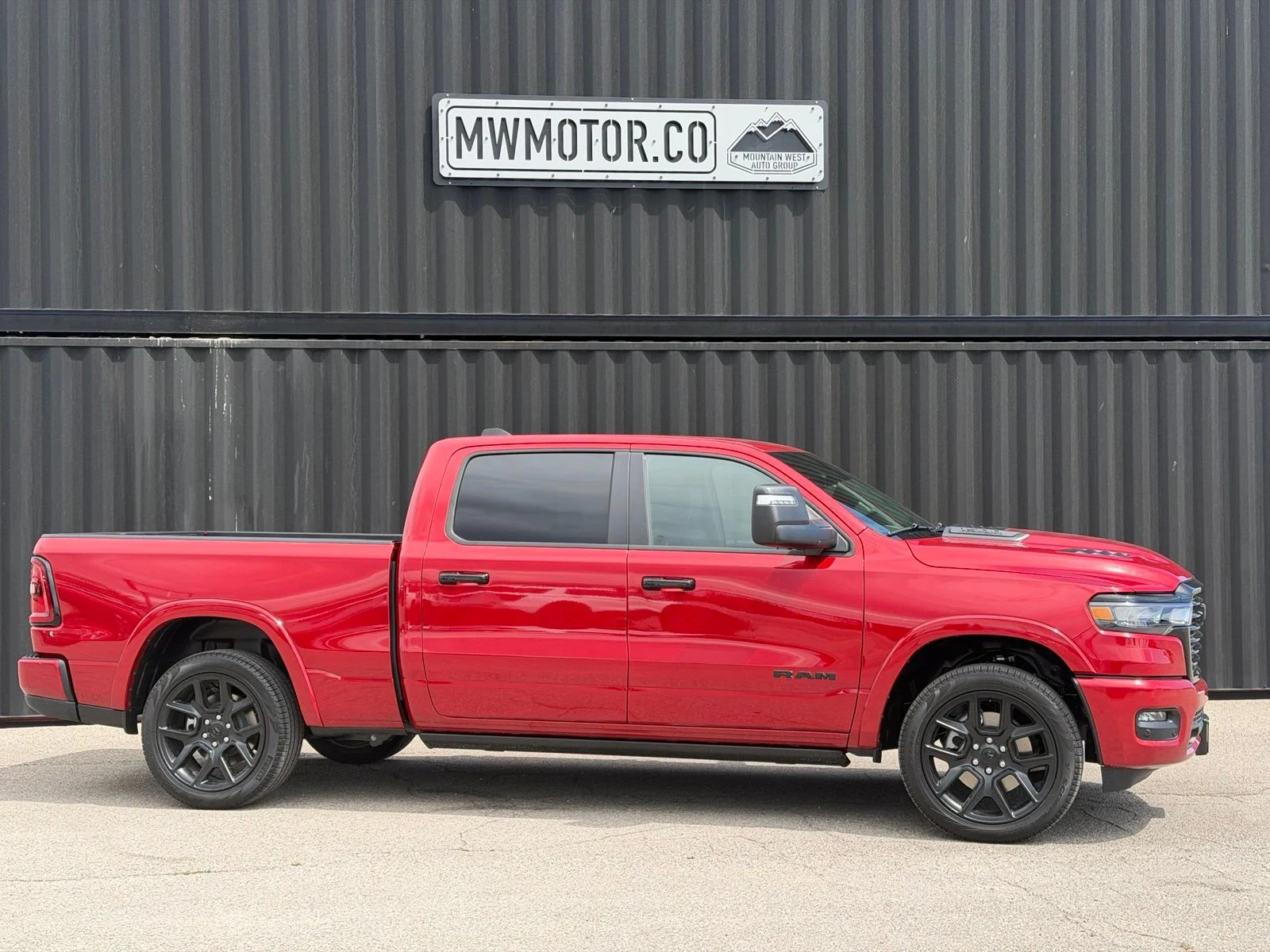 New 2026 Molten Red Pearl-Coat Exterior Paint RAM Laramie image 1