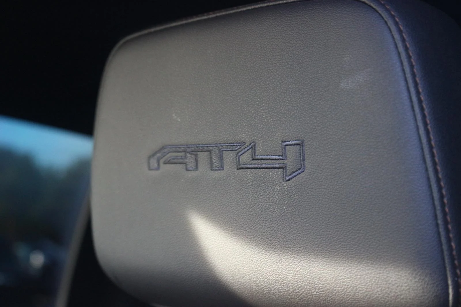 Used 2024 Onyx Black GMC AT4 image 17