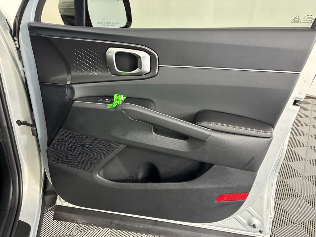 New 2026 Ivory Silver Kia LX image 32