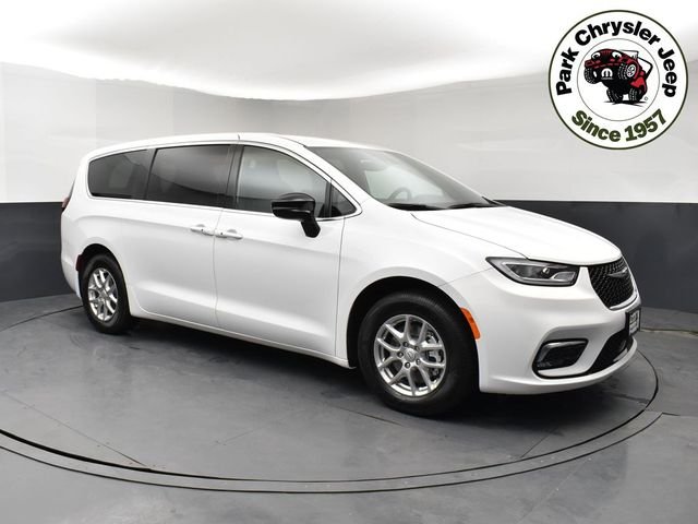 2026 Chrysler Pacifica