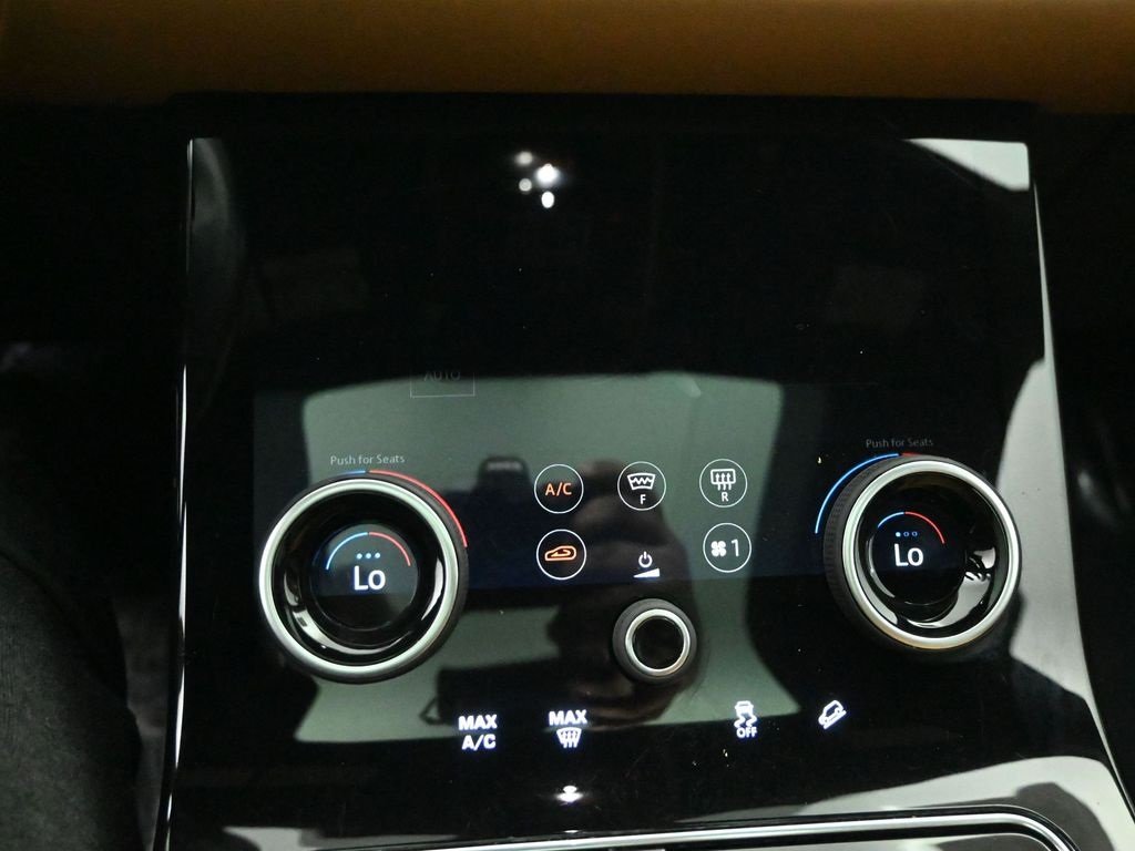 2020 LAND ROVER RANGE ROVER VELAR - Image 13