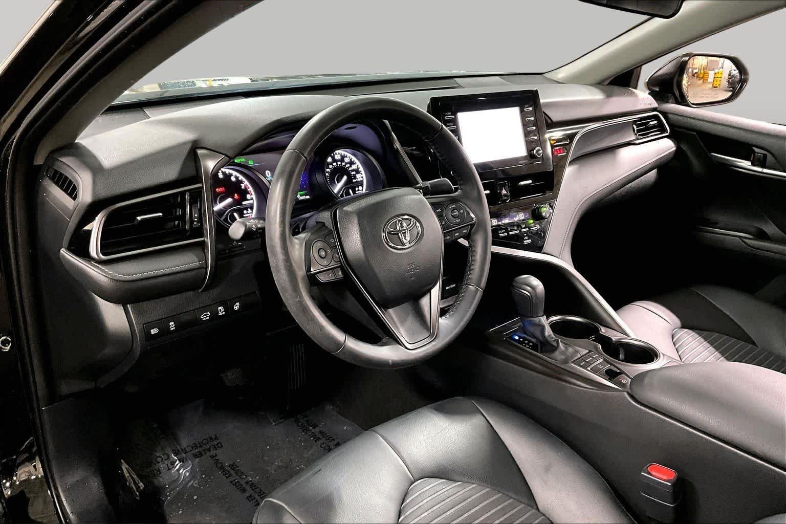 Used 2024 Midnight Black Metallic Toyota SE image 18