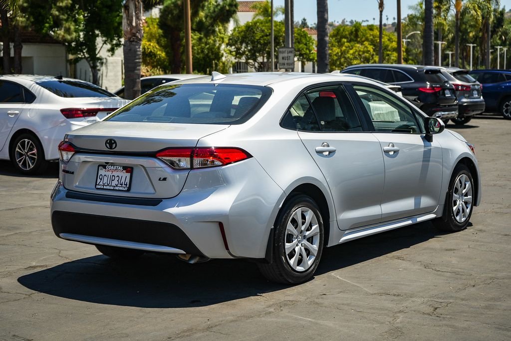 Used 2022 Silver Toyota LE image 6