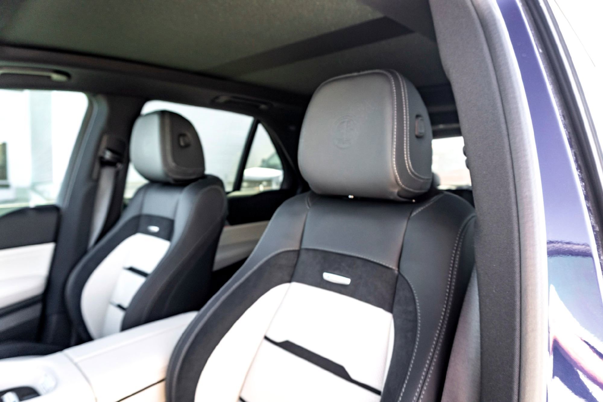 New 2025 MANUFAKTUR Signature Mystic Blue Metallic Mercedes-Benz AMG® GLE 53 4MATIC+ SUV image 9