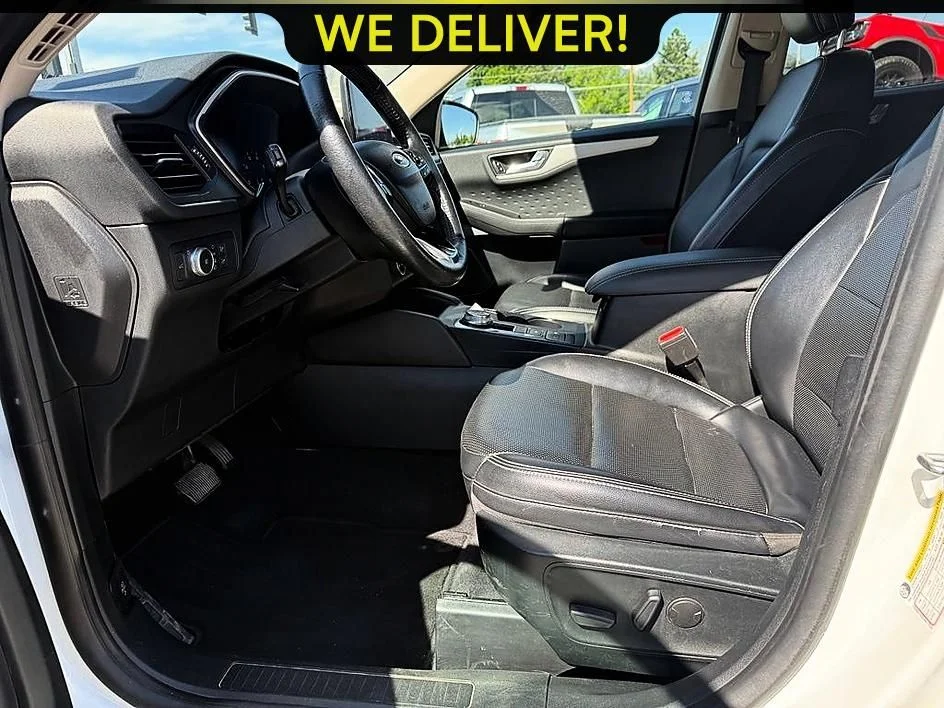 Used 2020 White Ford SEL image 9