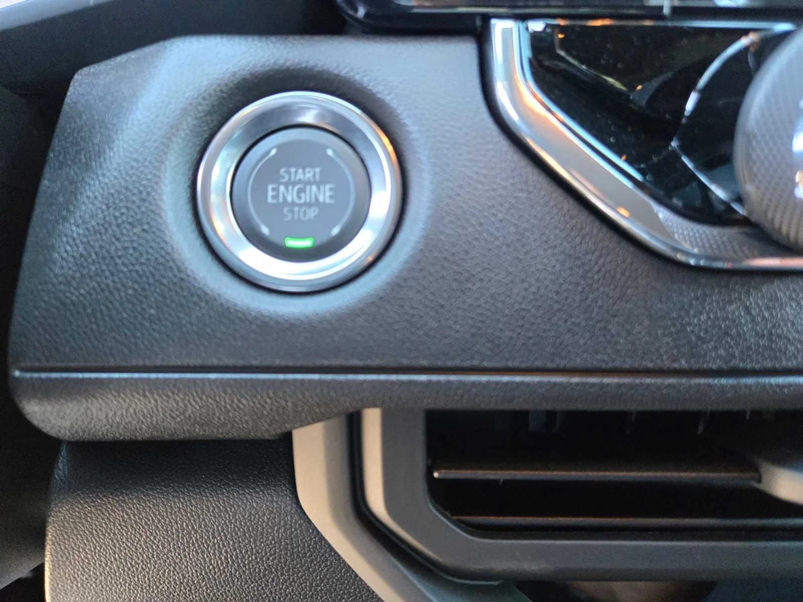 2026 Chevrolet Colorado Trail Boss - Photo 15
