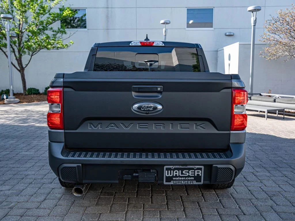Used 2022 Carbonized Gray Metallic Ford XLT image 6