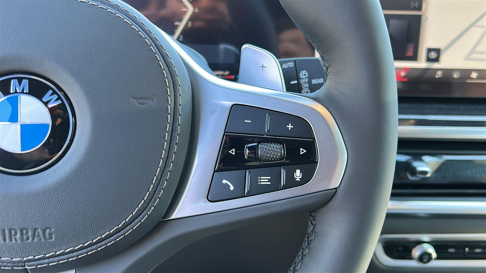 New 2026 Black Sapphire Metallic BMW xDrive40i image 14