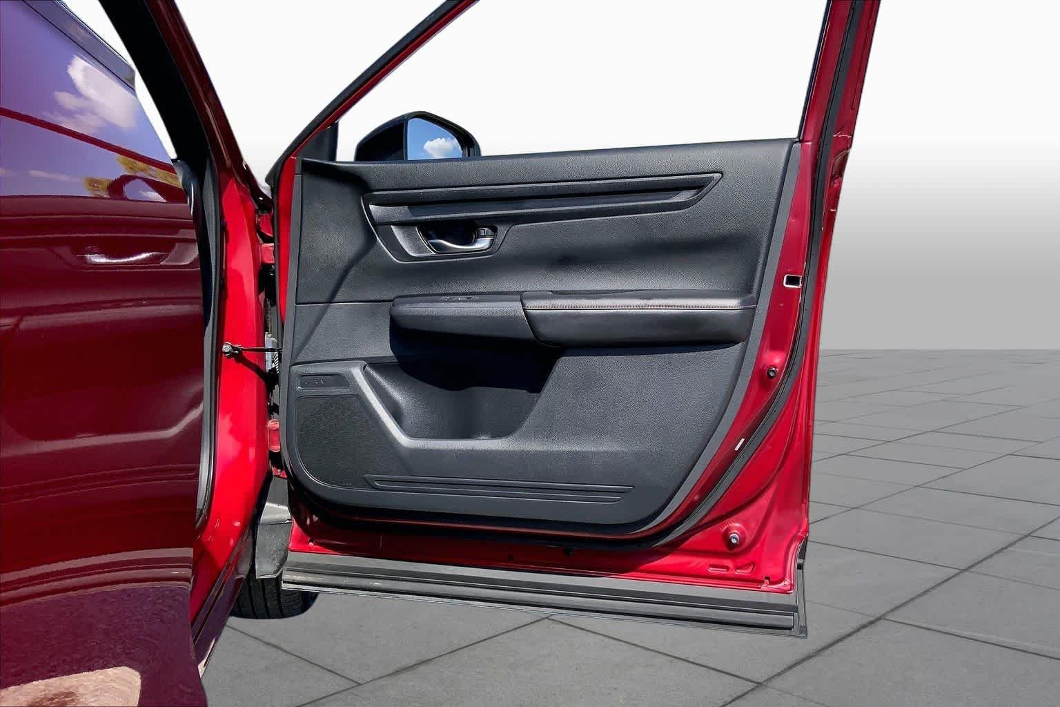Used 2025 Radiant Red Metallic Honda Sport-L image 22