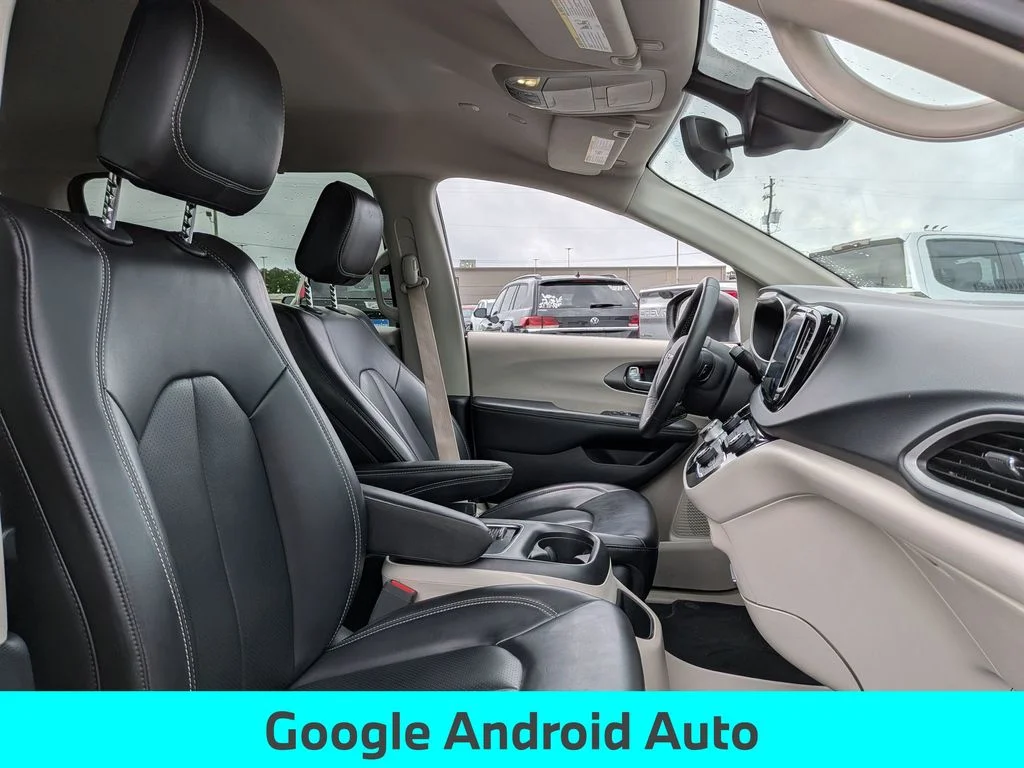 Used 2023 Gray Chrysler Touring L image 28