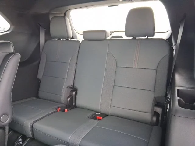 2026 GMC Acadia AT4 - Photo 18