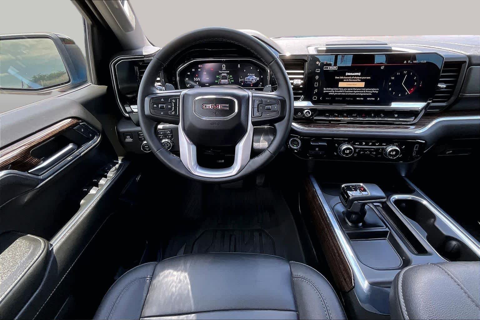 Used 2024 Dynamic Blue Metallic GMC Elevation image 6