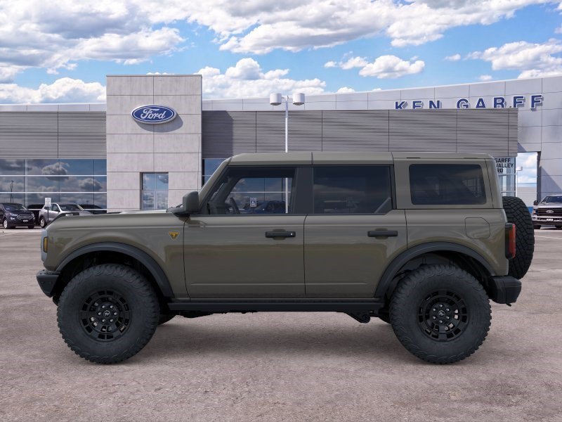 New 2026 Marsh Gray Ford Badlands image 3