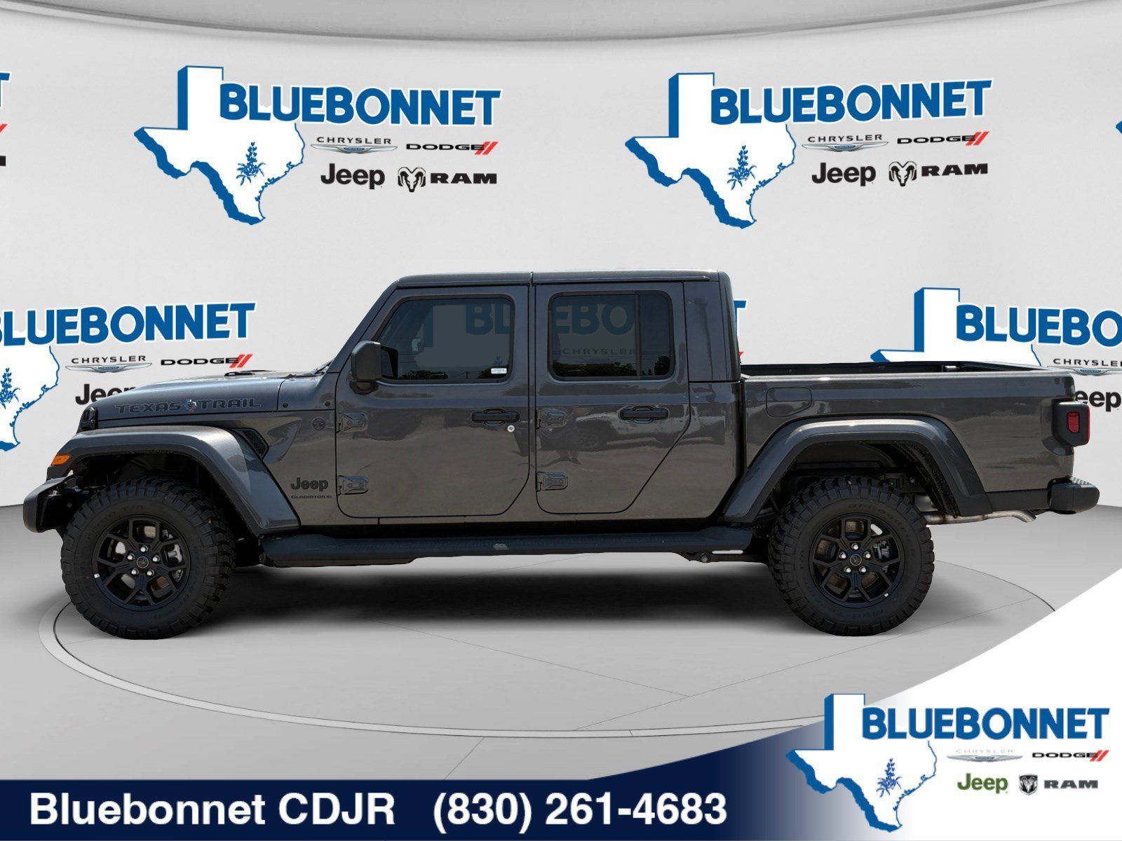 New 2026 Granite Crystal Metallic Clear-Coat Exterior Paint Jeep Texas Trail image 8