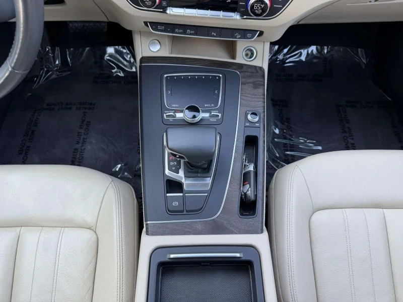 Used 2018 Monsoon Gray Metallic Audi Prestige image 16