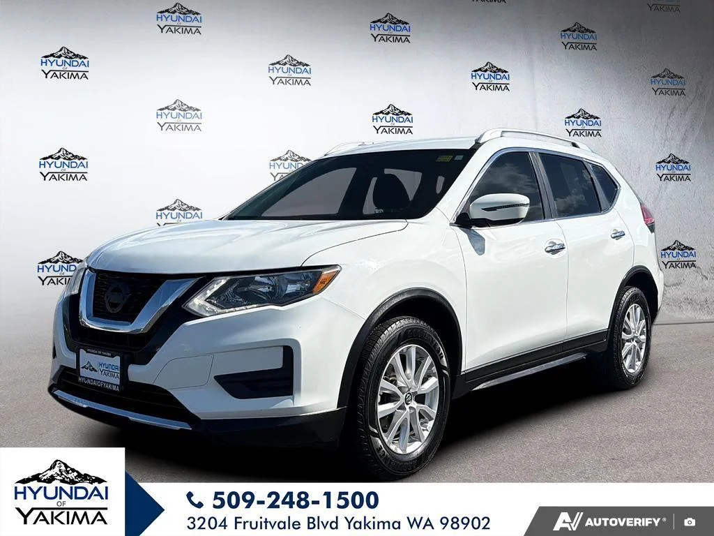 2017 Nissan Rogue SV AWD's photo