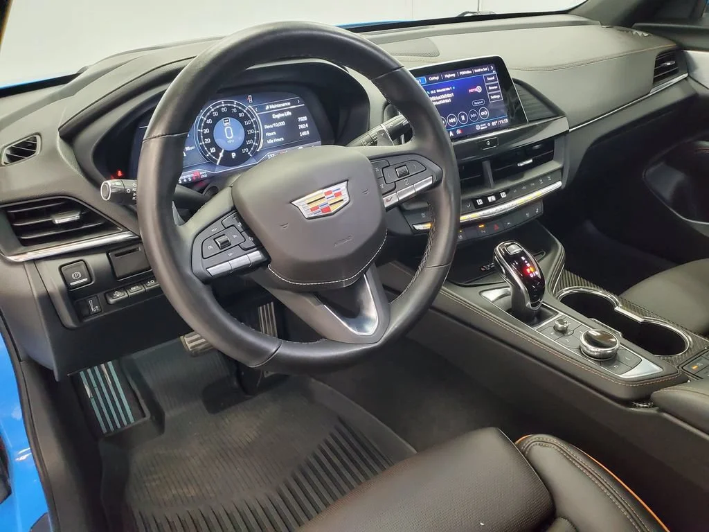 Used 2022 ELECTRIC BLUE Cadillac V-Series image 7