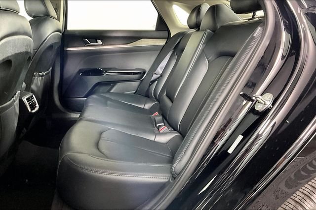 Used 2024 Black Kia EX image 3
