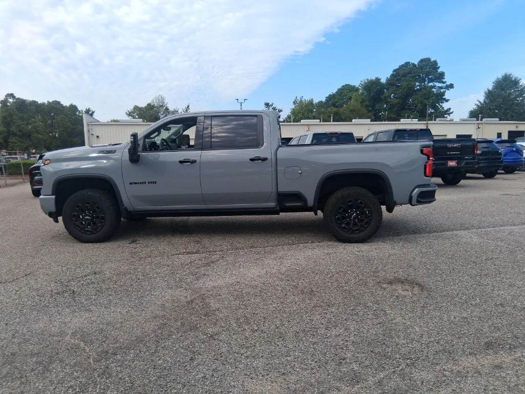 Used 2024 Gray Chevrolet LTZ image 8