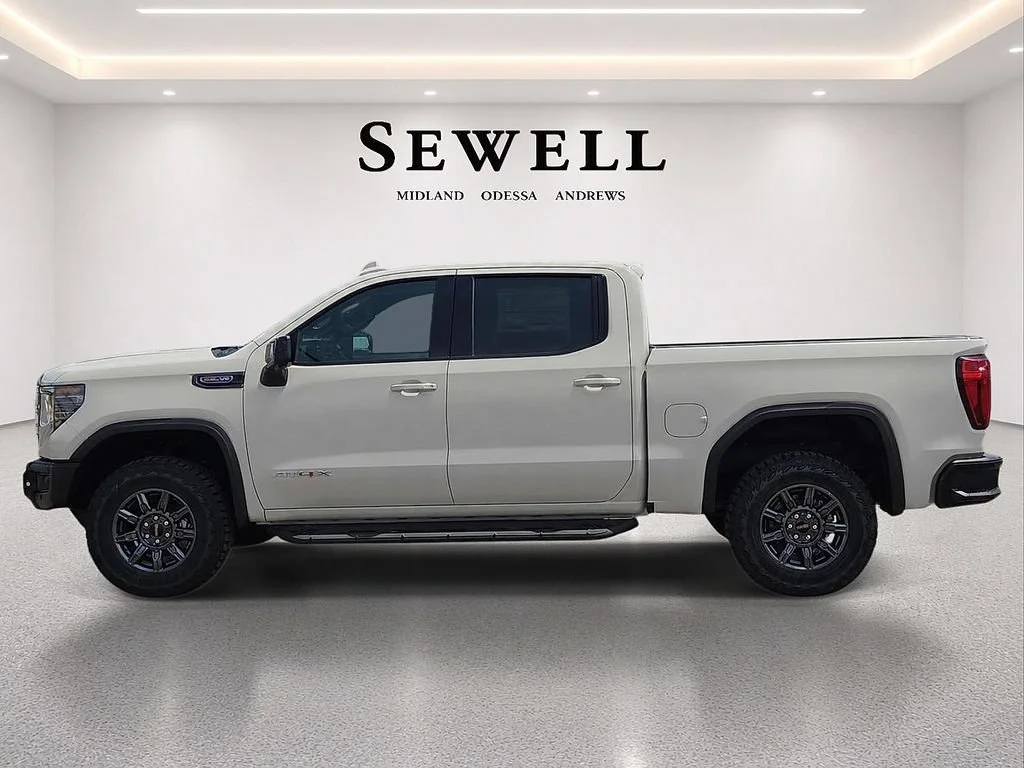 2026 GMC Sierra 1500 AT4X - Photo 2