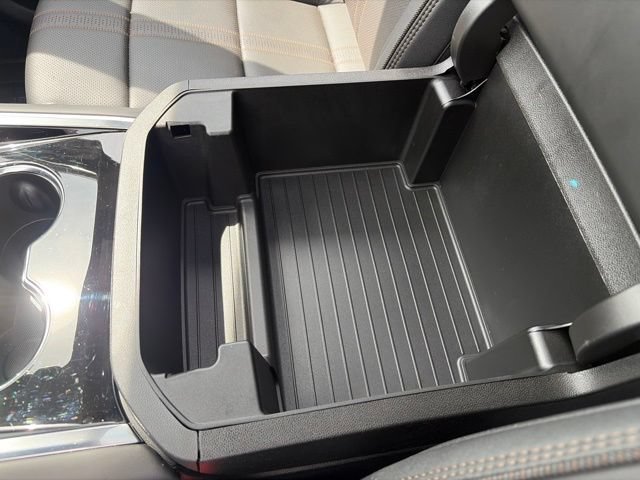 2026 Chevrolet Suburban High Country - Photo 30